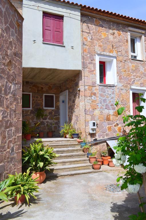 Appartement Giorgos House à Mithimna Extérieur photo